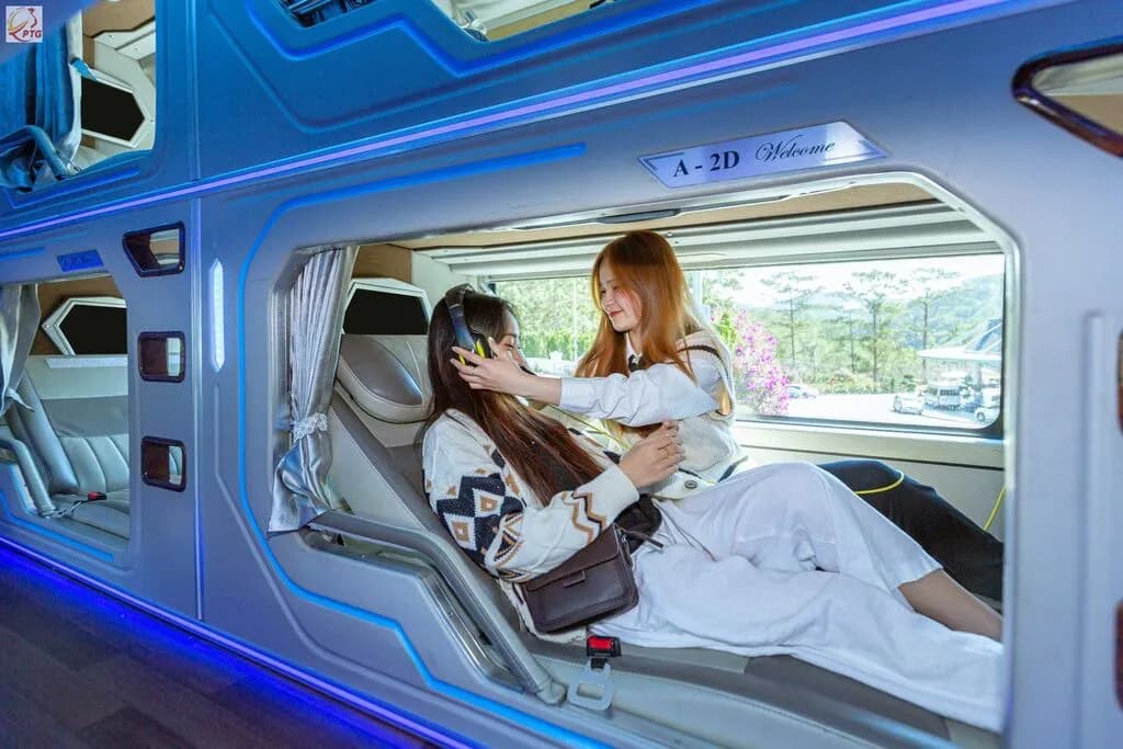 Cabin đôi tầng 1 G8