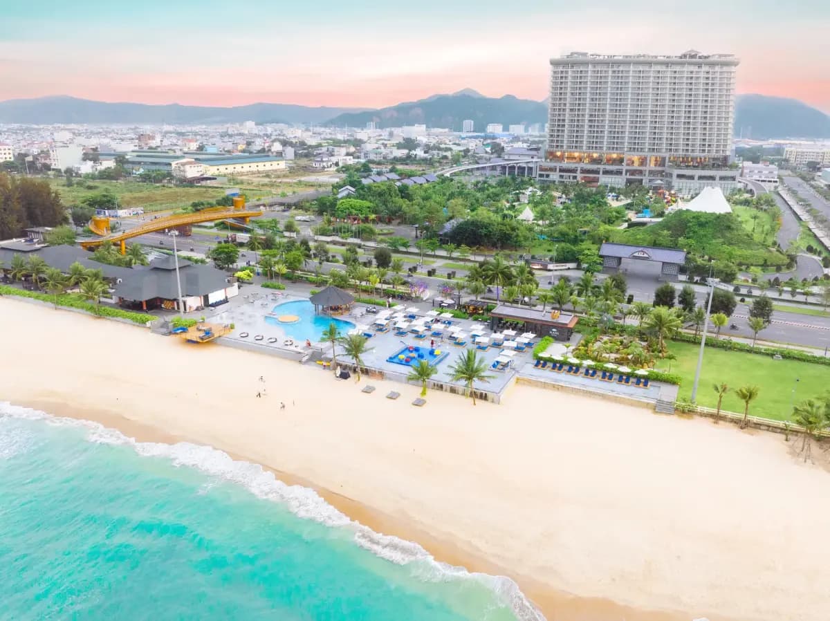 Top 12 Khách Sạn & Resort 5 Sao Tốt Nhất Tại Đà Nẵng