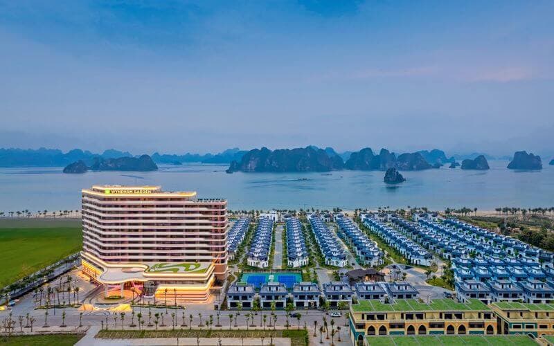 Khu Wyndham Garden Sonasea Vân Đồn Resort có gì chơi?