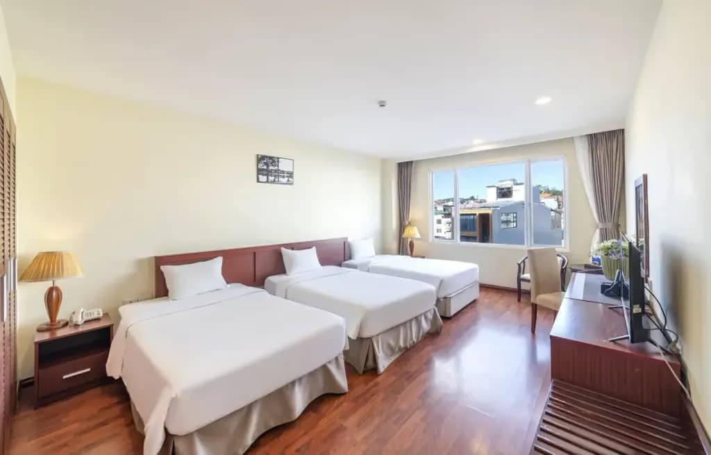 Phòng Superior Triple 2