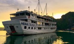 Du thuyền Hera