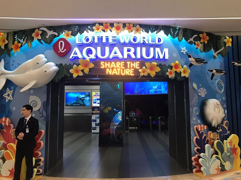 Lotte thuy cung aquarium