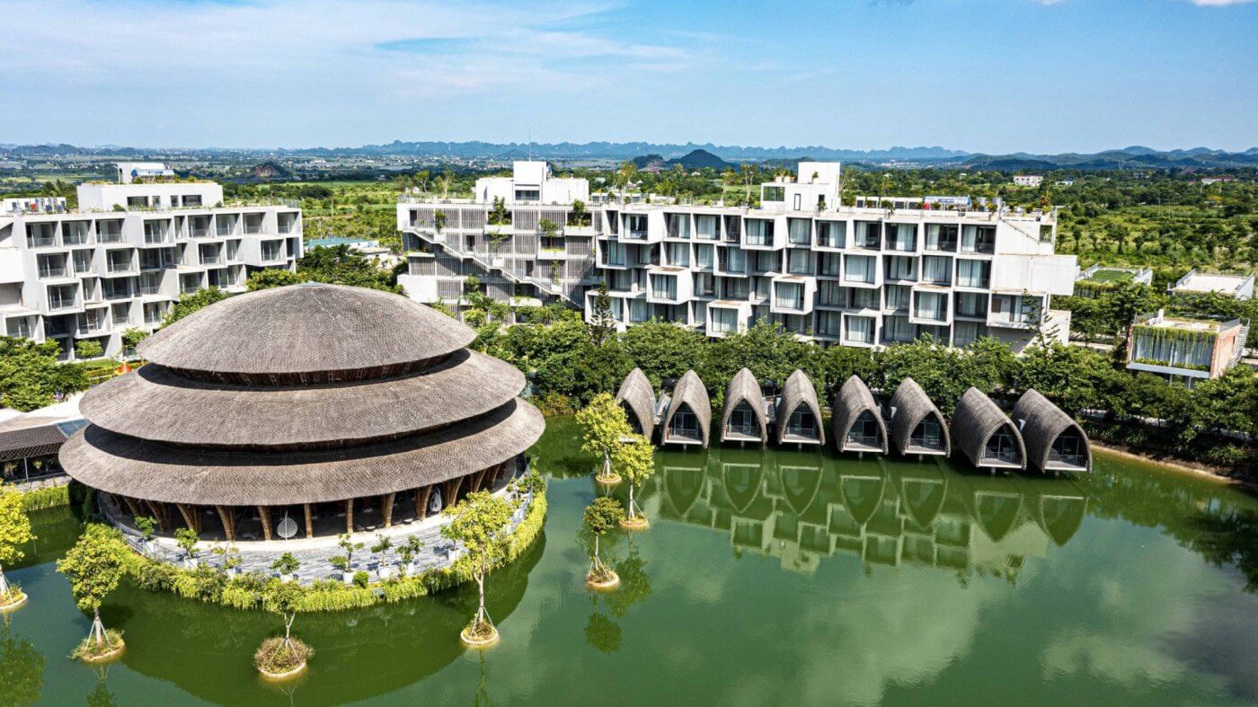 Du lịch 5 sao tại Vedana resort Ninh Bình