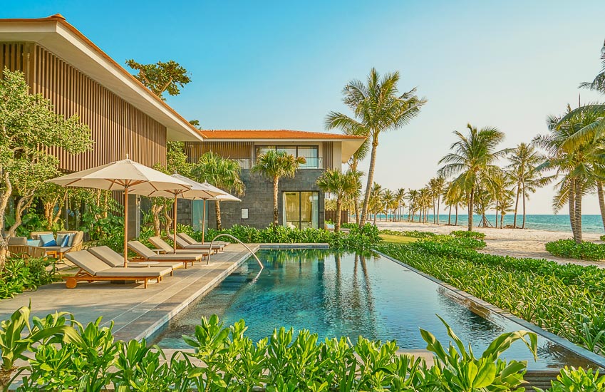 InterContinental Phu Quoc Long Beach Resort 1