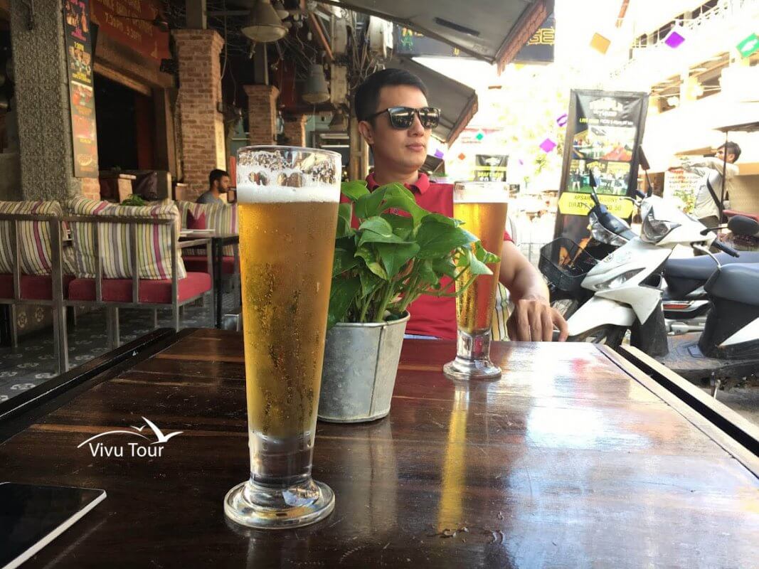 pub street siem reap