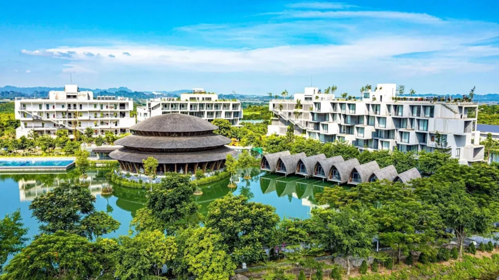 review về vedana resort ninh bình