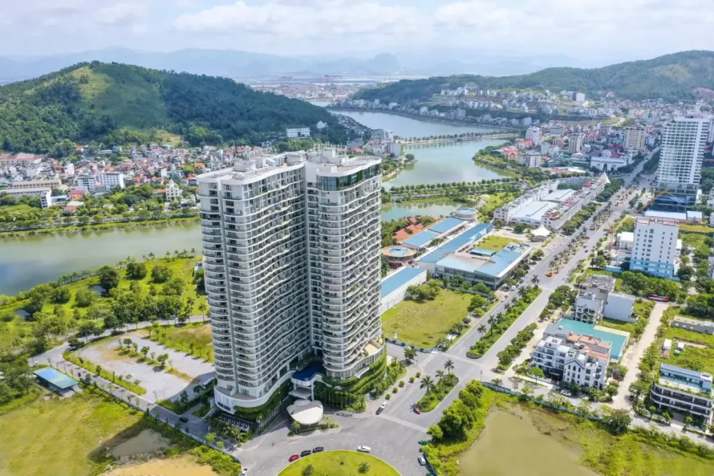 12 khách sạn Hạ Long đáng ở nhất cho chuyến công tác 2025 11 Citadines Marina Halong Hotel