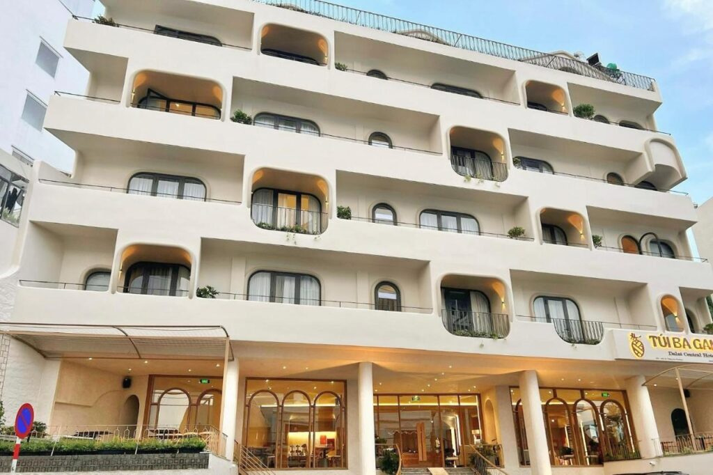 tui ba giang hotel dalat