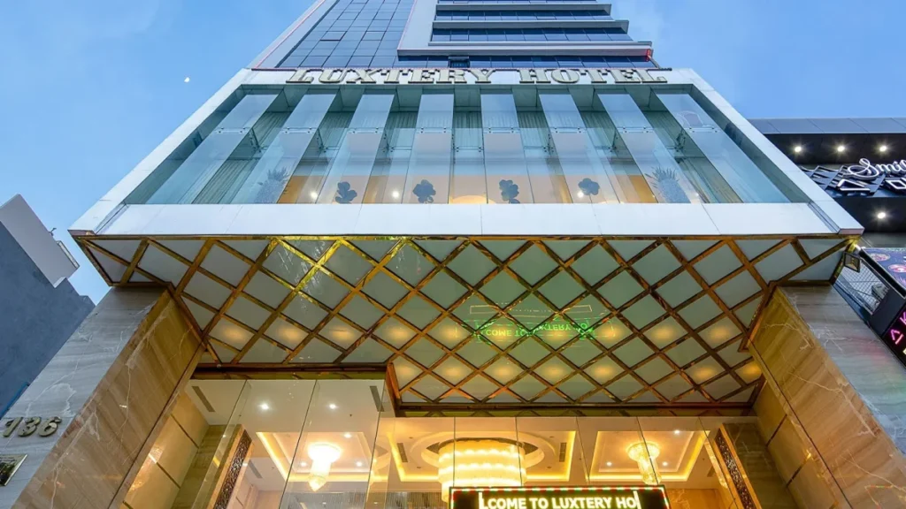 Khách sạn Luxtery Đà Nẵng 1 khach san luxtery hotel da nang 100