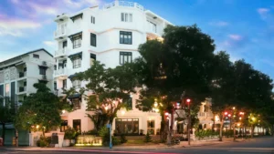 khach san golden holiday spa hoi an 100