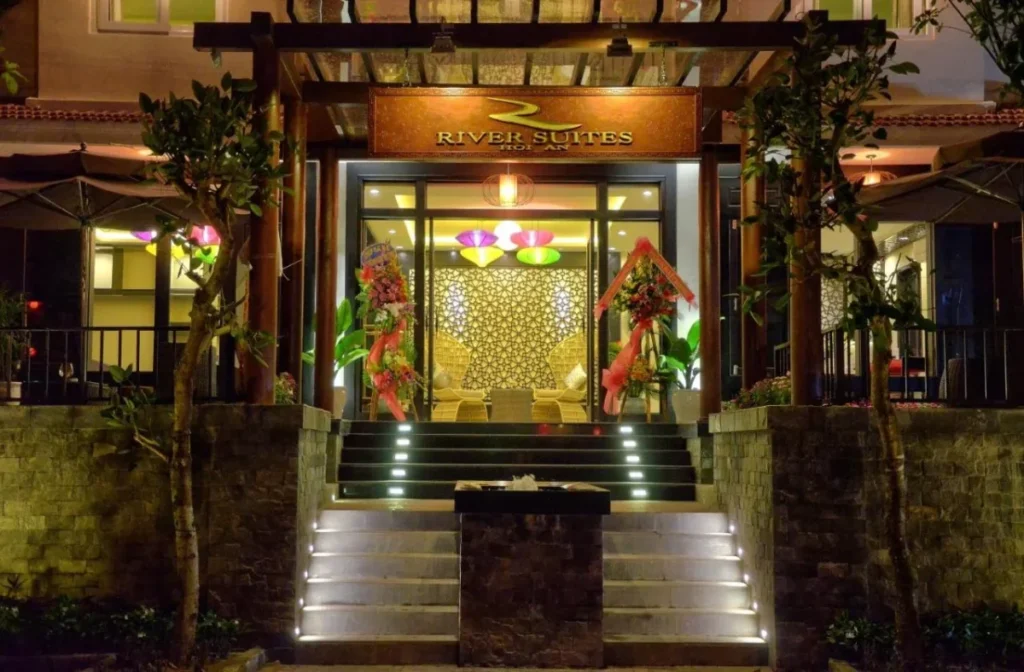 Khách sạn River Suites Hội An 1 khach san river suites hoi an 100