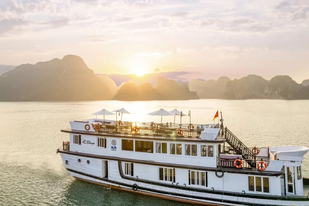 du thuyen bhaya legend ha long 100