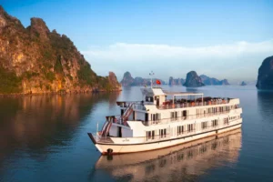du thuyen lily cruise ha long 100