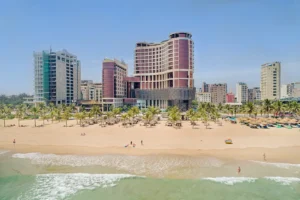 khach san holiday beach da nang 100