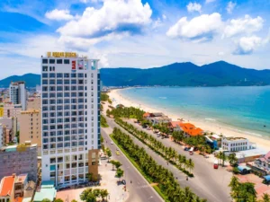 khach san le hoang beach da nang 100